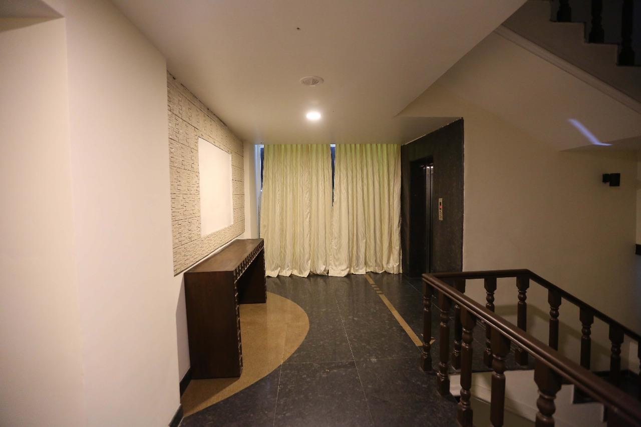 Hotel La Castle Csennai Kültér fotó