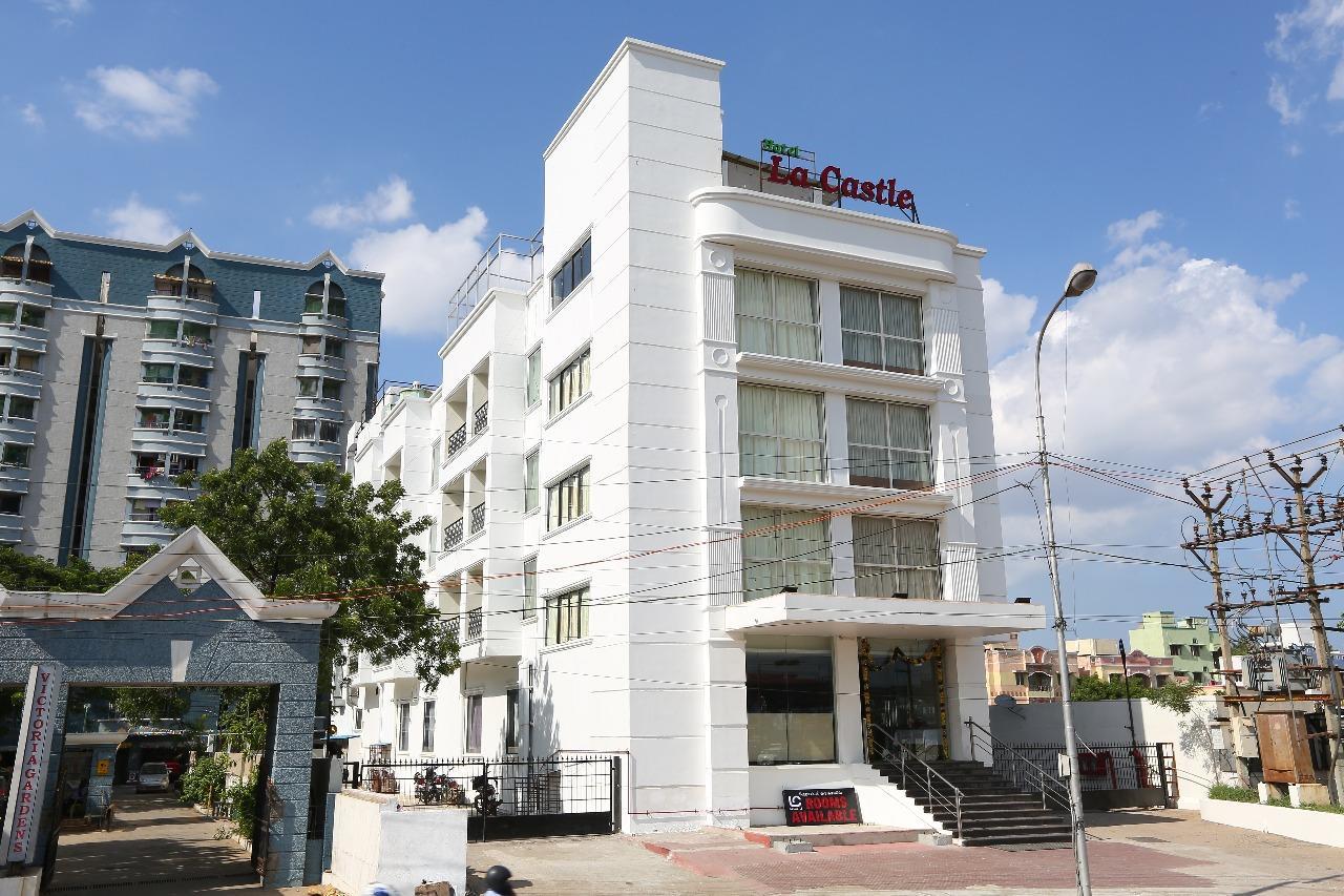 Hotel La Castle Csennai Kültér fotó