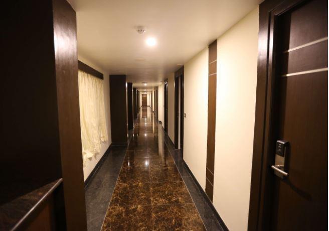 Hotel La Castle Csennai Kültér fotó
